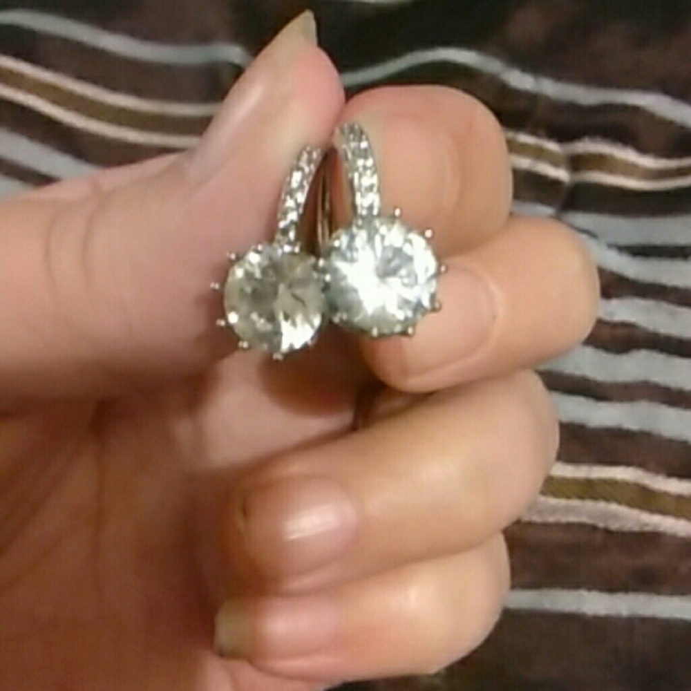 Ear rings